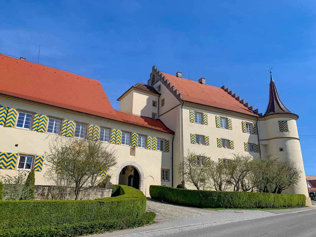 Schloss-und-Gutshof-Wachendorf
